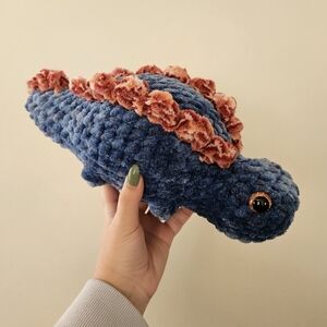 Adorable Handmade Crocheted Dinosaur Plush Toy‎ Stegosaurus Navy Blue NEW